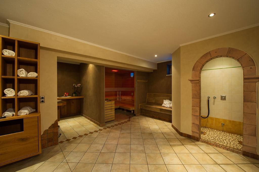 Rustika - Appartements & Spa 埃尔瓦尔德 外观 照片
