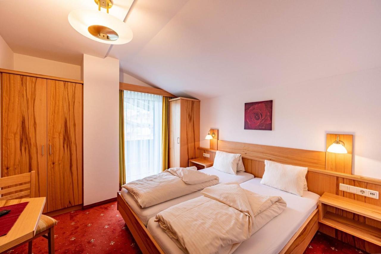 Rustika - Appartements & Spa 埃尔瓦尔德 外观 照片