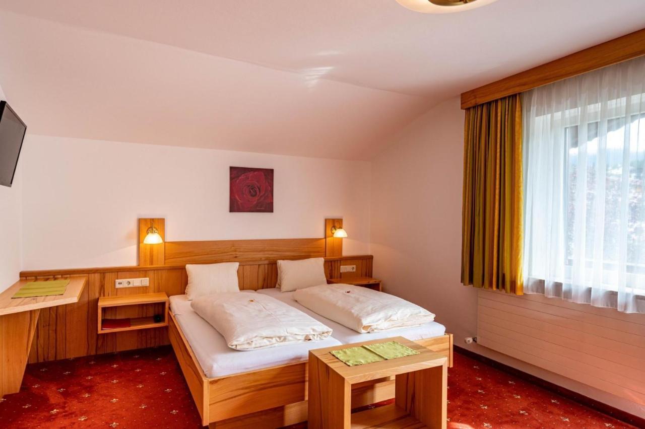 Rustika - Appartements & Spa 埃尔瓦尔德 外观 照片