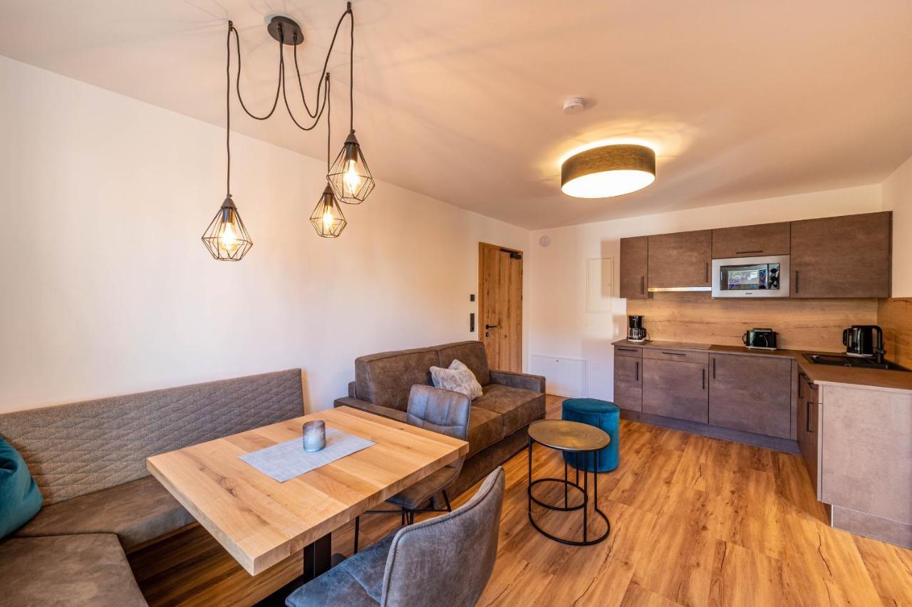 Rustika - Appartements & Spa 埃尔瓦尔德 外观 照片