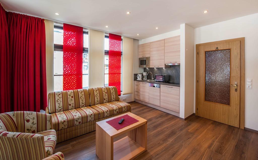 Rustika - Appartements & Spa 埃尔瓦尔德 外观 照片